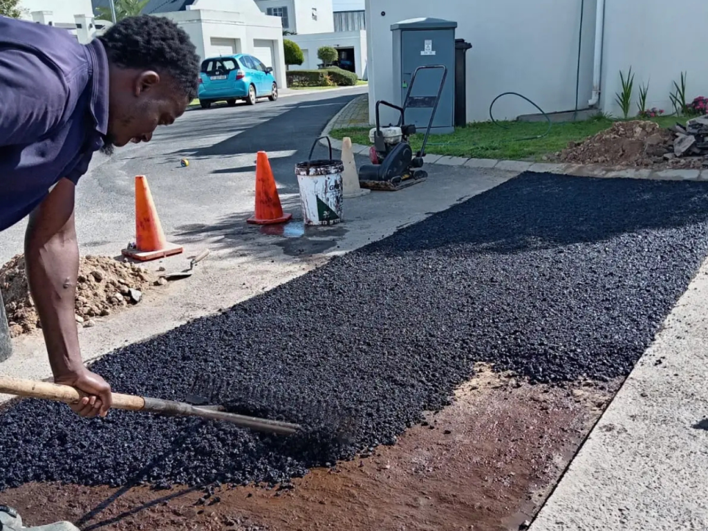 Tar Construction & Paving